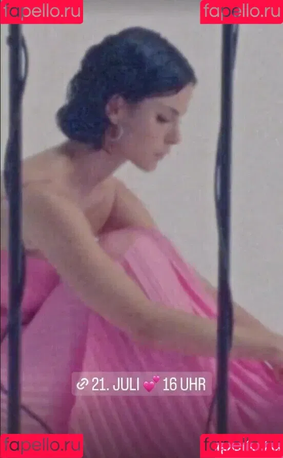 Lena Meyer-Landrut Onlyfans Photo Gallery 