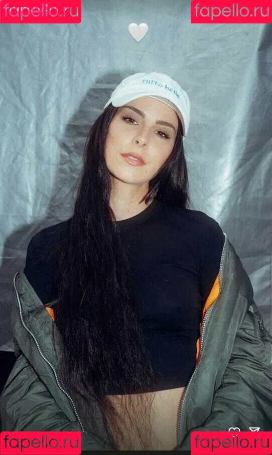 Lena Meyer-Landrut Onlyfans Photo Gallery 