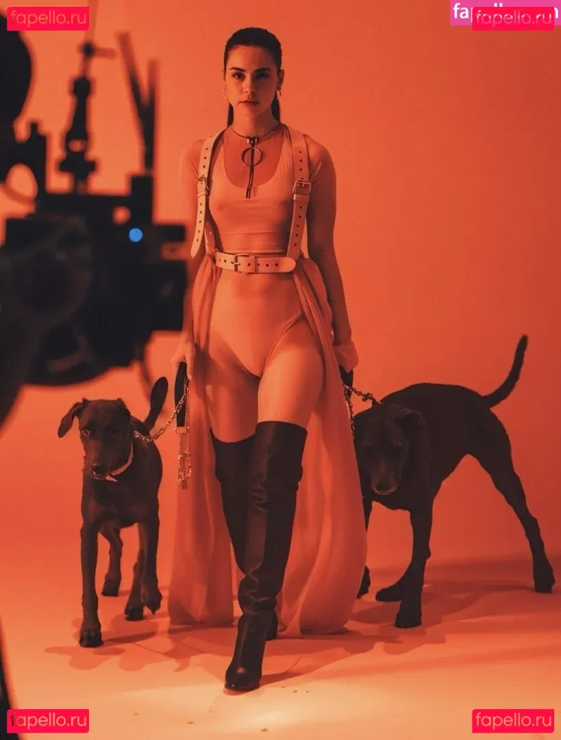 Lena Meyer-Landrut Onlyfans Photo Gallery 