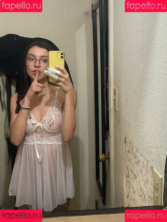 Sunflower ASMR Onlyfans Photo Gallery 