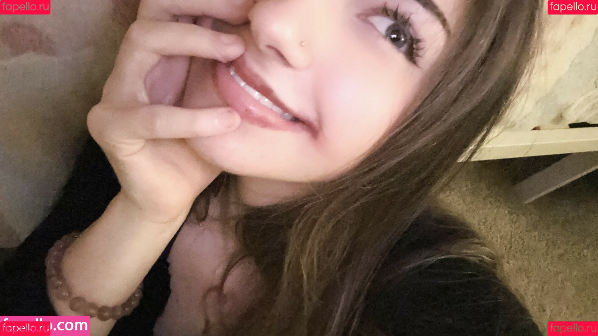 Sunflower ASMR Onlyfans Photo Gallery 