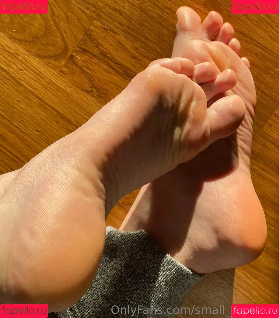 small_girl_feet Onlyfans Photo Gallery 