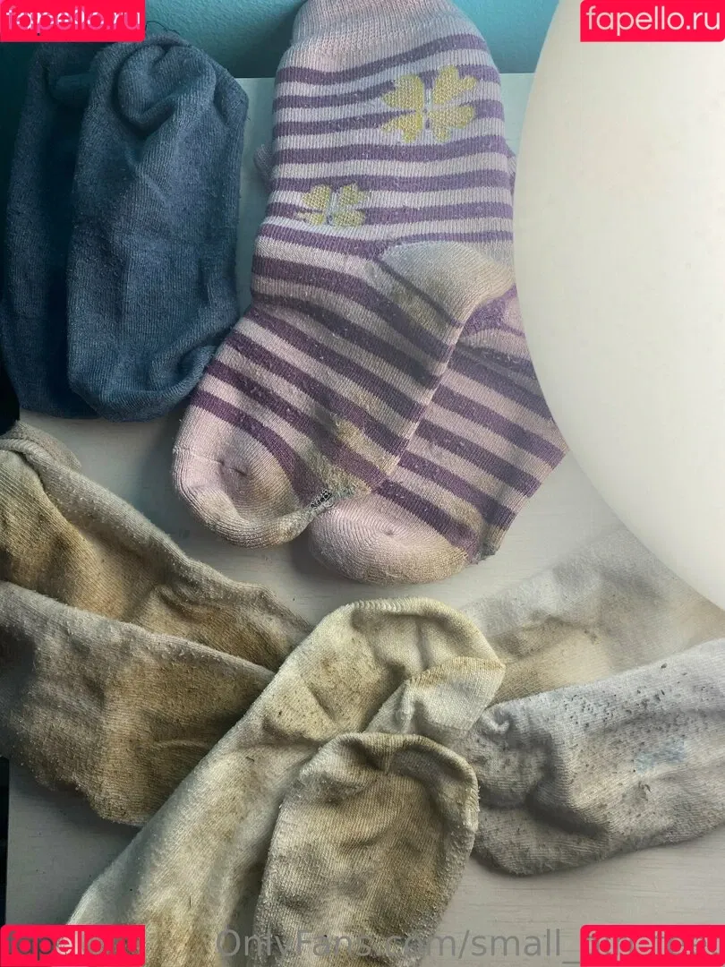 small_girl_feet Onlyfans Photo Gallery 