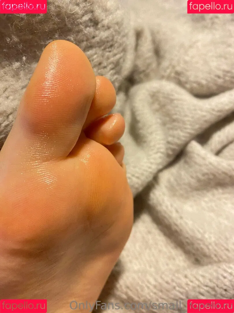 small_girl_feet Onlyfans Photo Gallery 