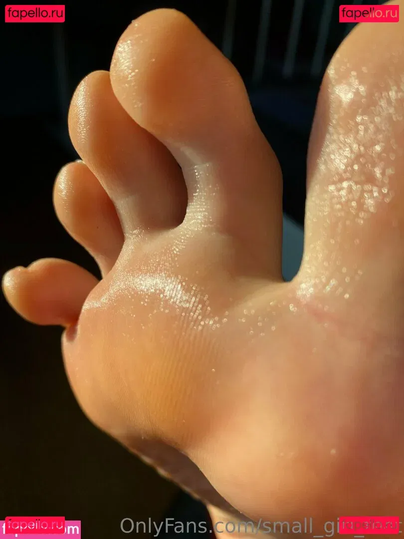 small_girl_feet Onlyfans Photo Gallery 