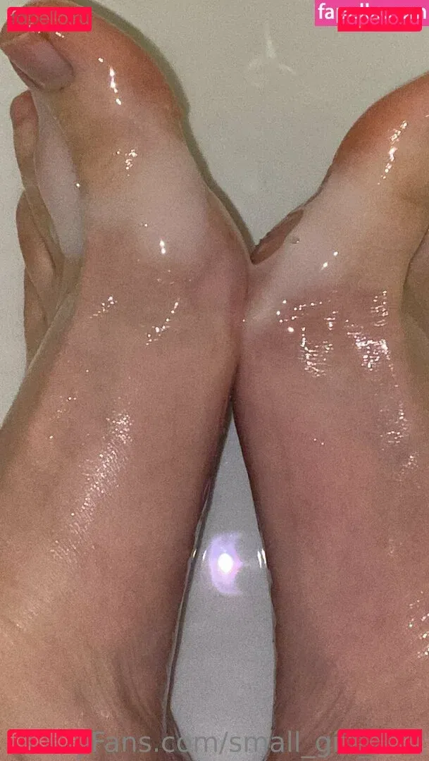small_girl_feet Onlyfans Photo Gallery 