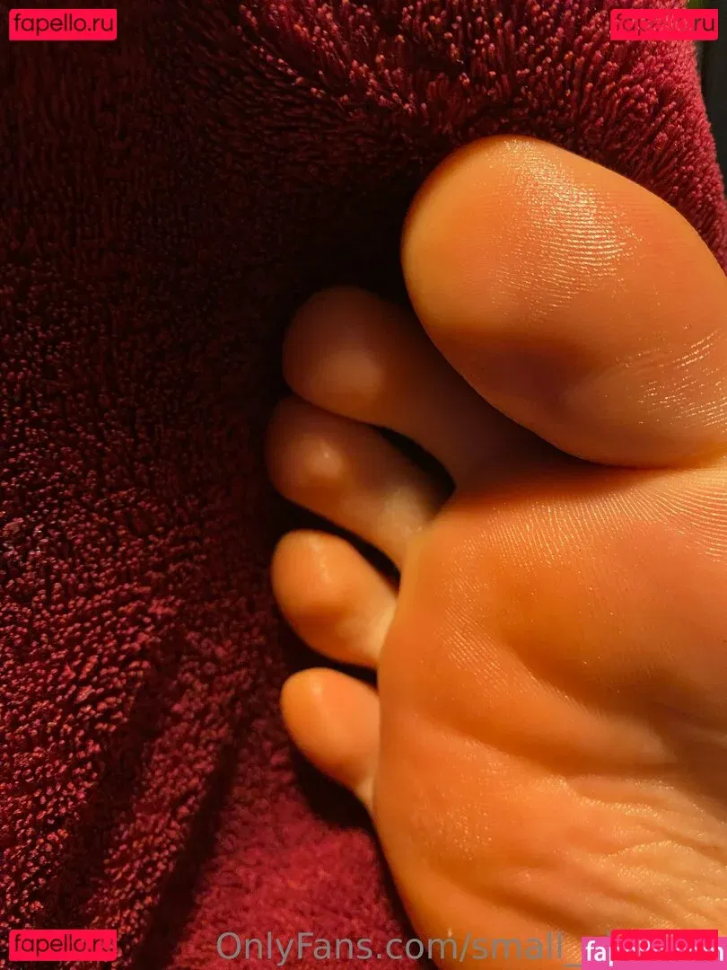 small_girl_feet Onlyfans Photo Gallery 