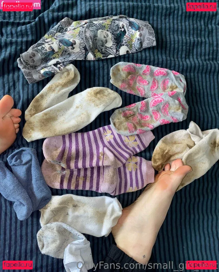 small_girl_feet Onlyfans Photo Gallery 