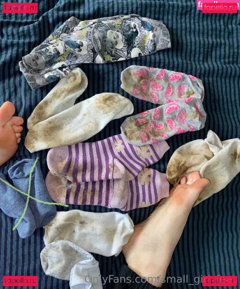 small_girl_feet Onlyfans Photo Gallery 