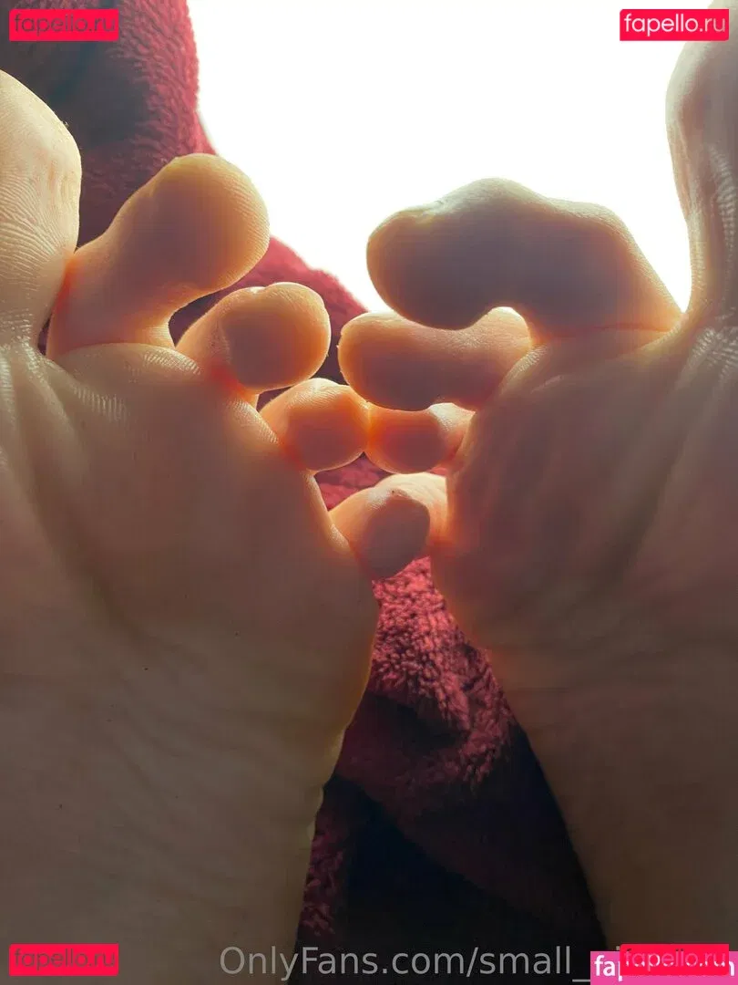 small_girl_feet Onlyfans Photo Gallery 