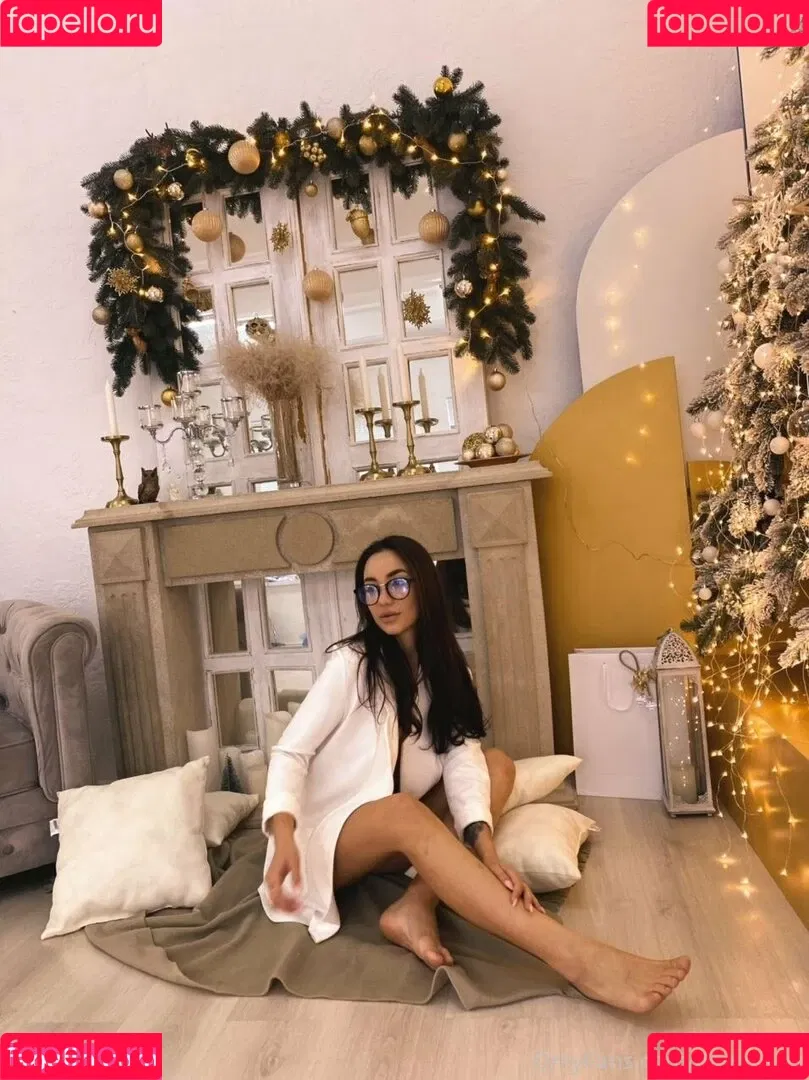 anyalove2 Onlyfans Photo Gallery 