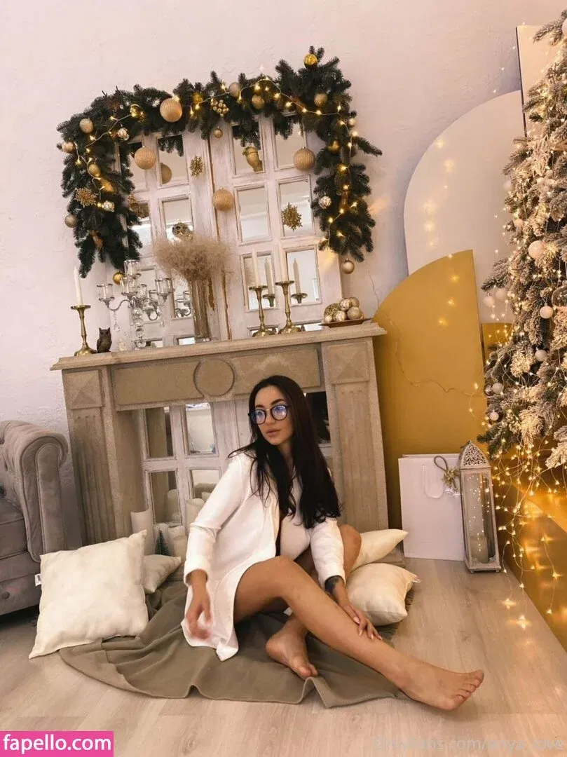 anyalove2 Onlyfans Photo Gallery 