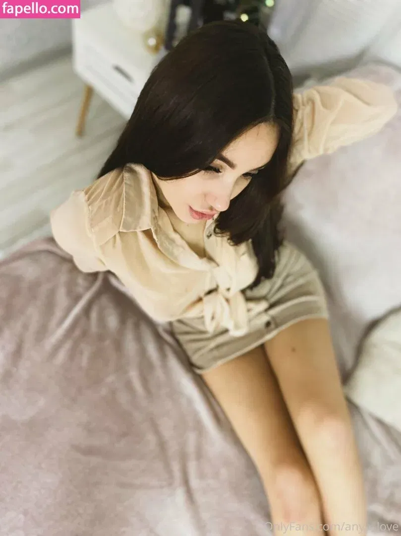 anyalove2 Onlyfans Photo Gallery 