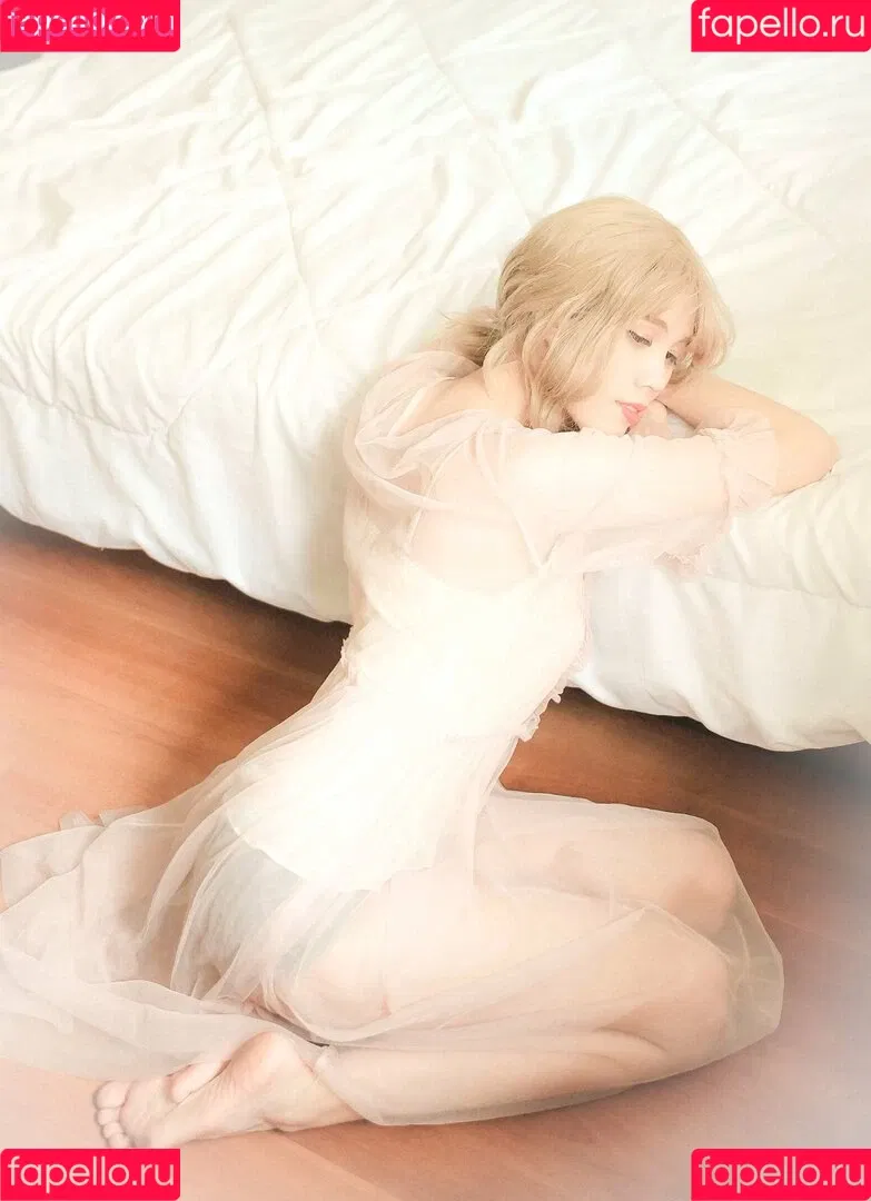 Kura Onee-san Onlyfans Photo Gallery 