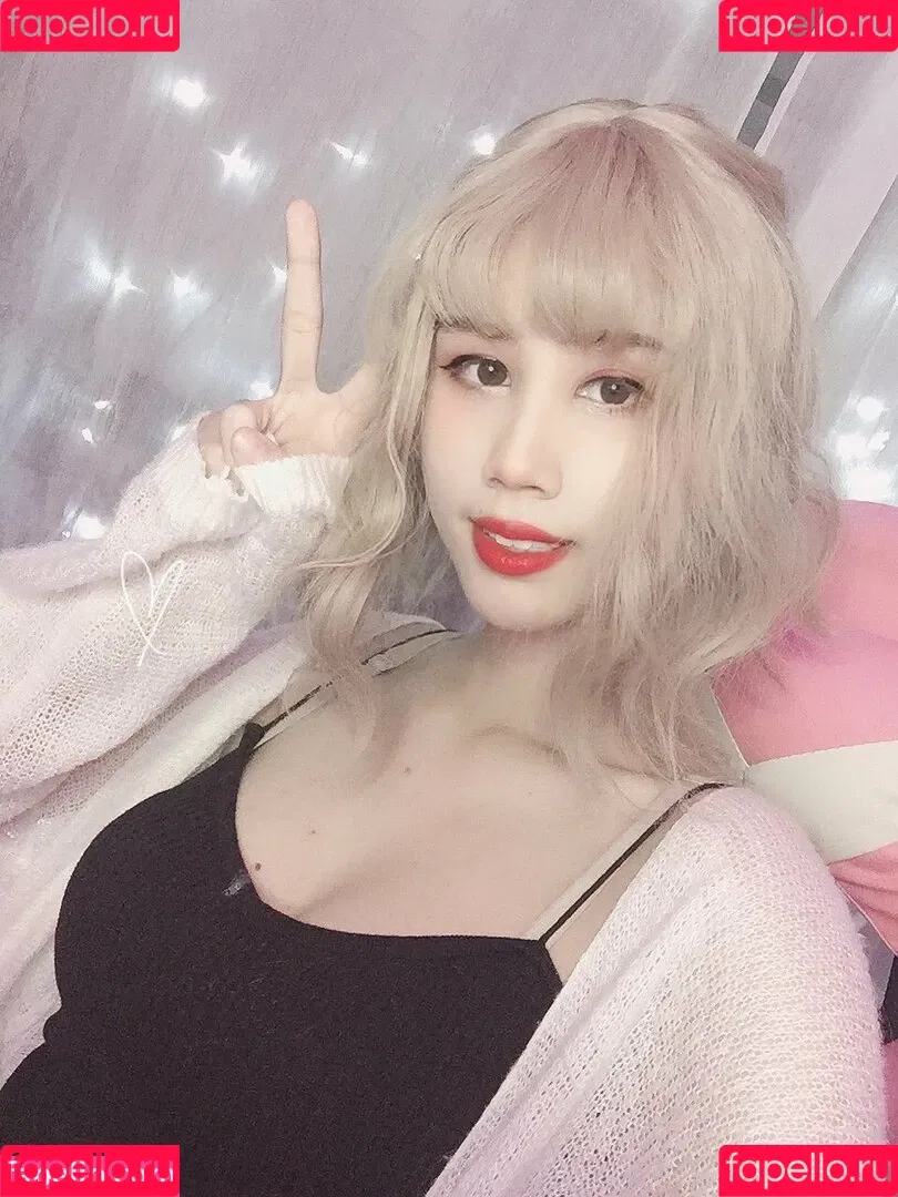 Kura Onee-san Onlyfans Photo Gallery 