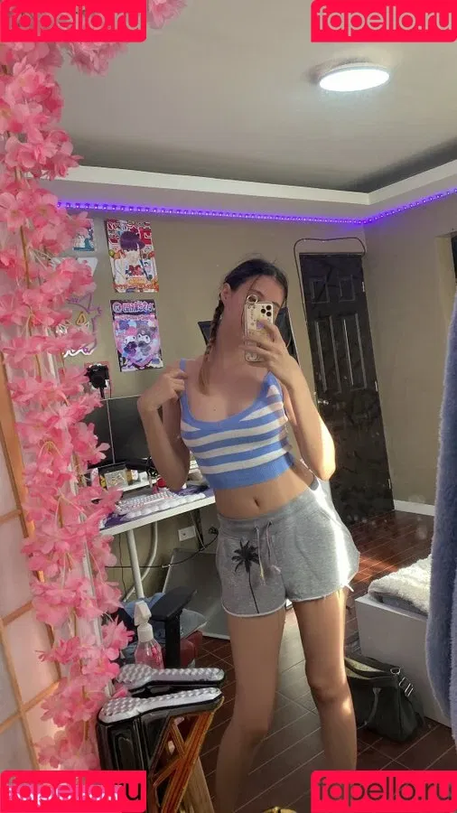 Kura Onee-san Onlyfans Photo Gallery 
