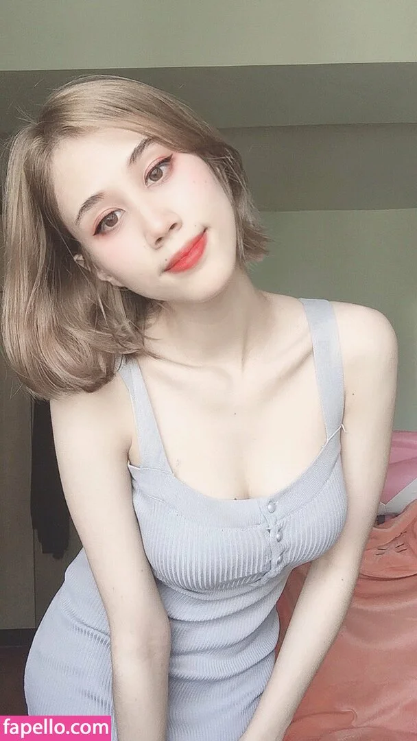 Kura Onee-san Onlyfans Photo Gallery 