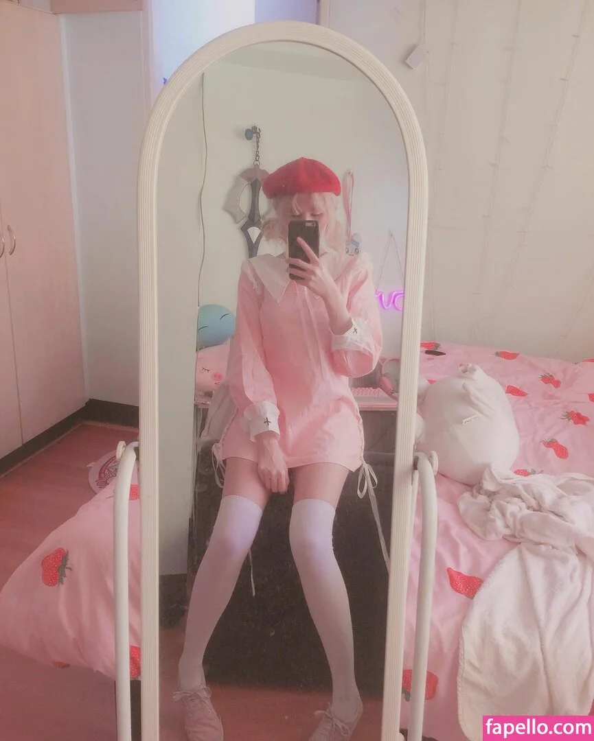 Kura Onee-san Onlyfans Photo Gallery 