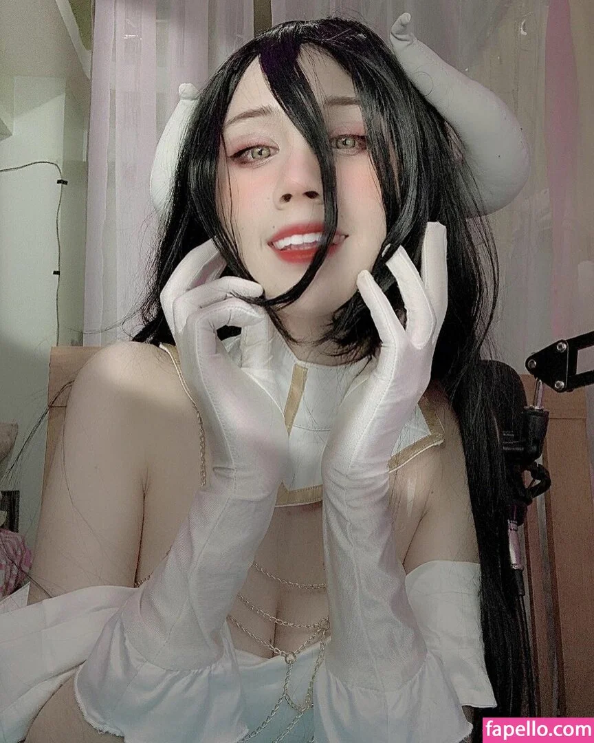 Kura Onee-san Onlyfans Photo Gallery 