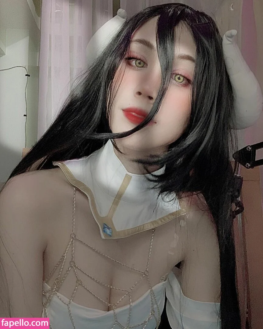 Kura Onee-san Onlyfans Photo Gallery 