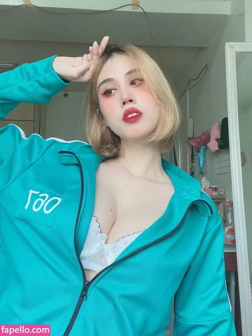 Kura Onee-san Onlyfans Photo Gallery 