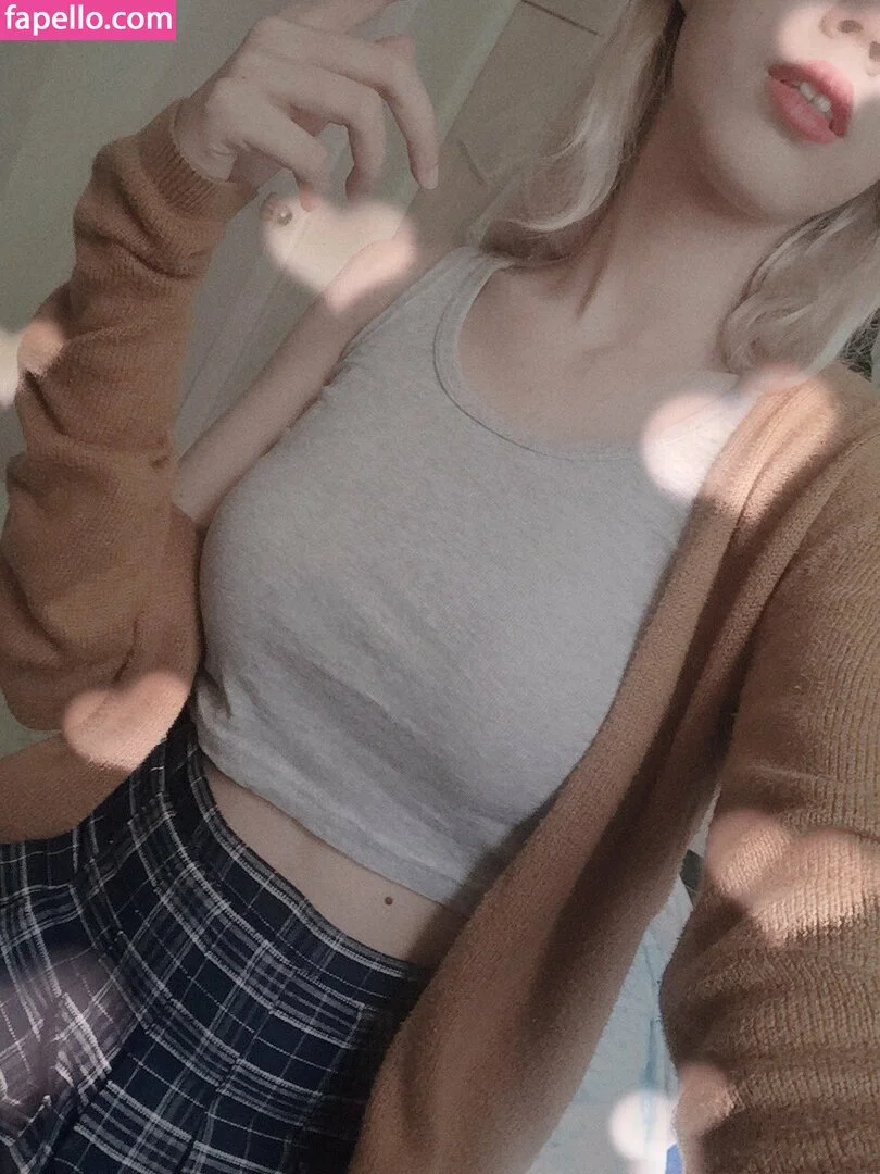 Kura Onee-san Onlyfans Photo Gallery 