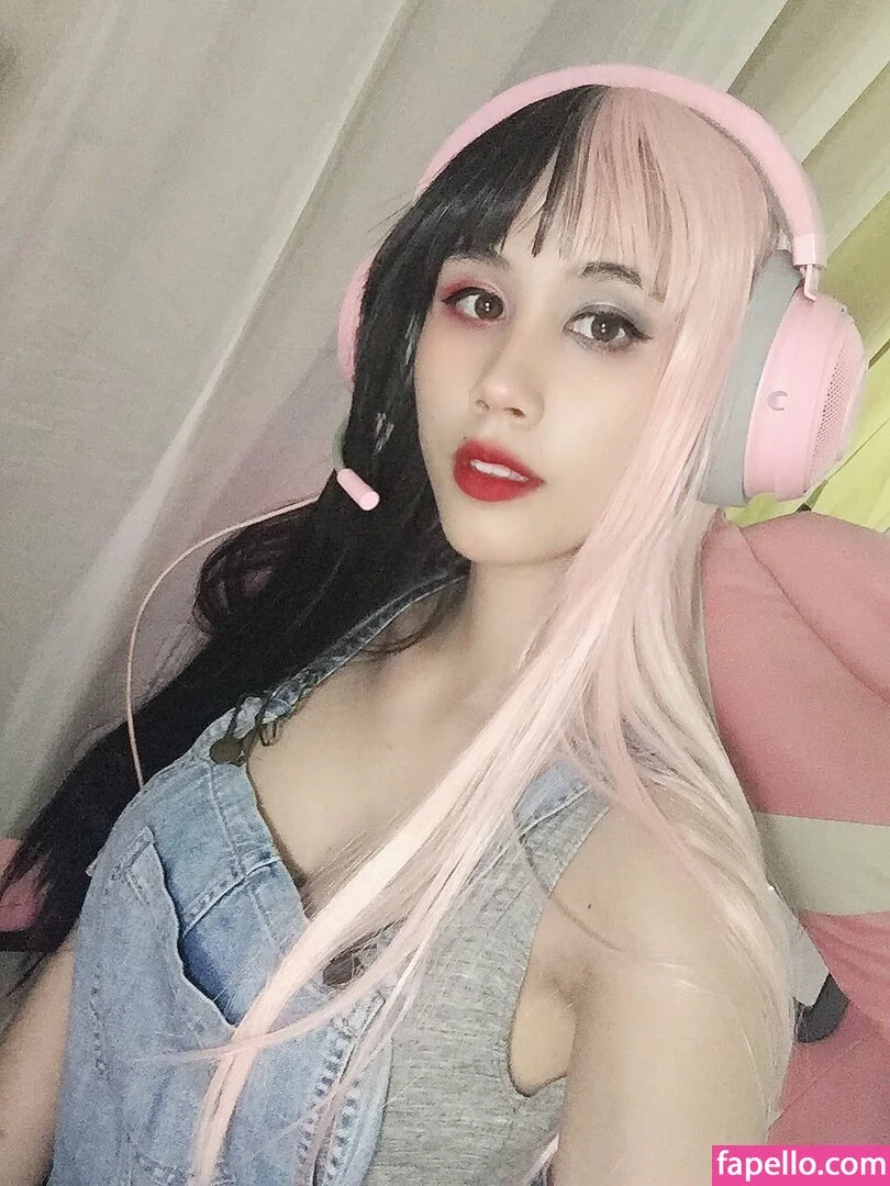 Kura Onee-san Onlyfans Photo Gallery 