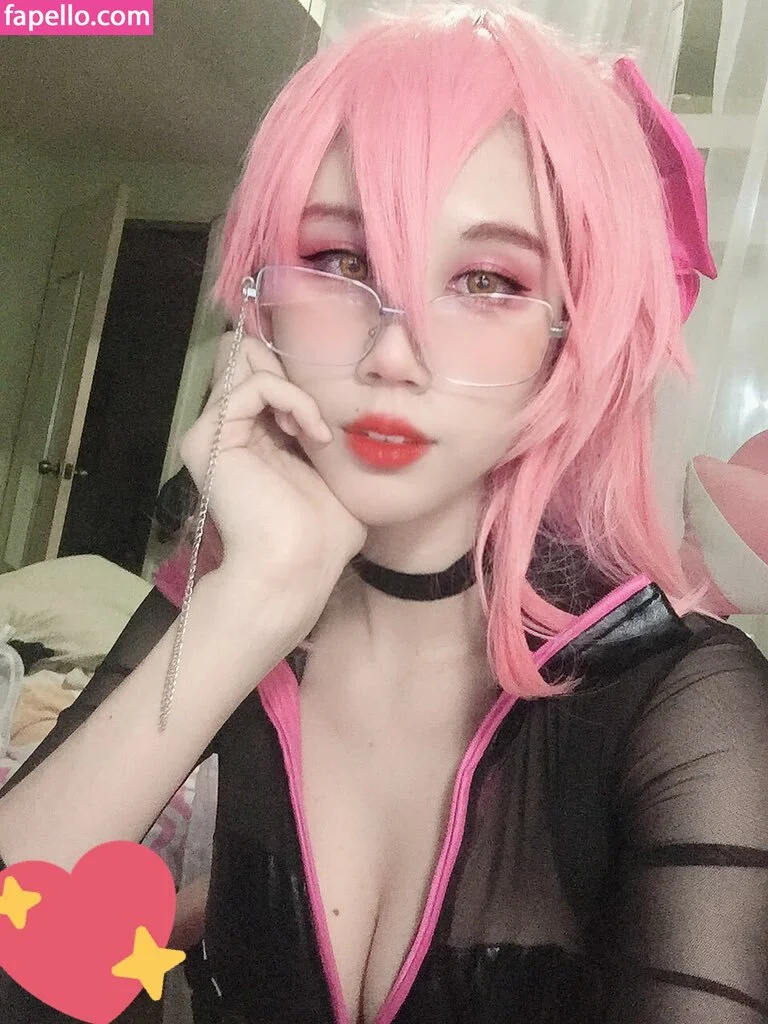 Kura Onee-san Onlyfans Photo Gallery 