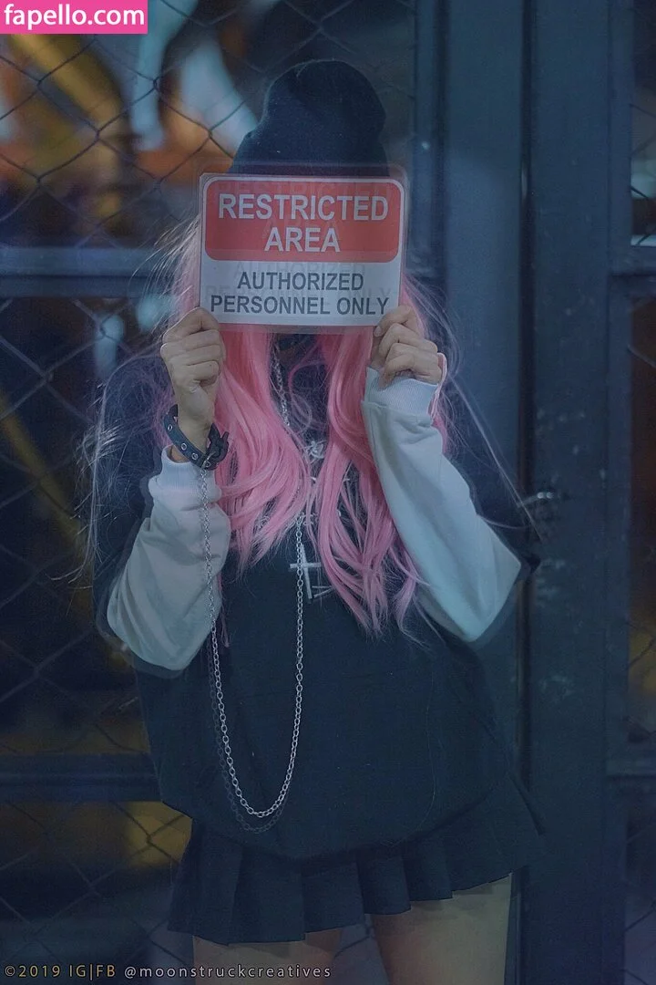 Kura Onee-san Onlyfans Photo Gallery 