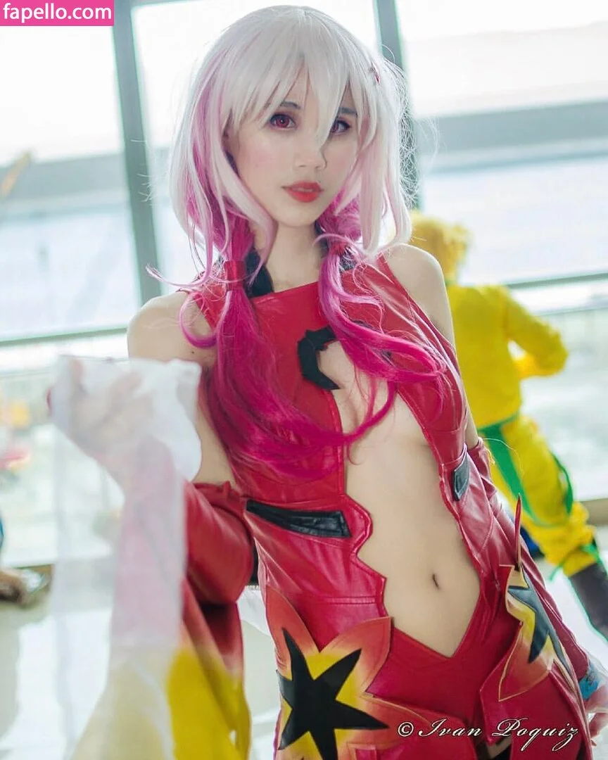 Kura Onee-san Onlyfans Photo Gallery 