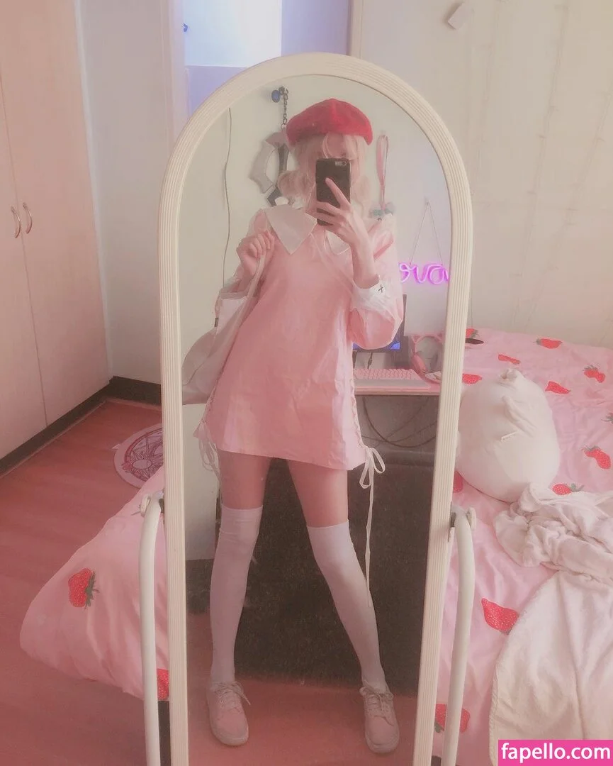 Kura Onee-san Onlyfans Photo Gallery 