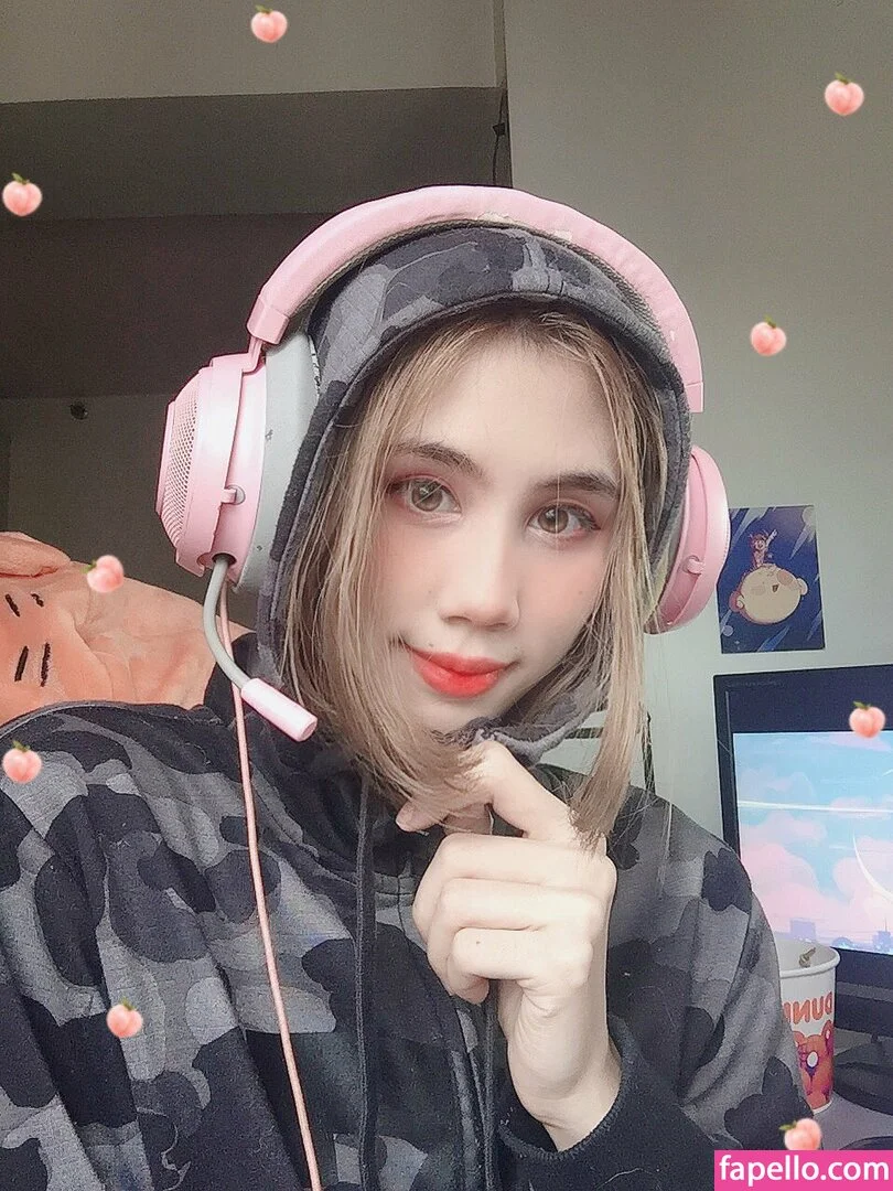 Kura Onee-san Onlyfans Photo Gallery 