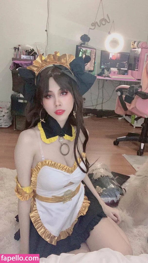 Kura Onee-san Onlyfans Photo Gallery 