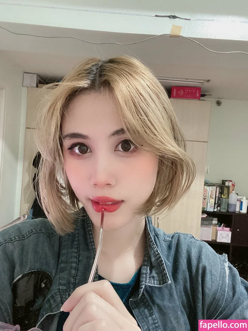 Kura Onee-san Onlyfans Photo Gallery 