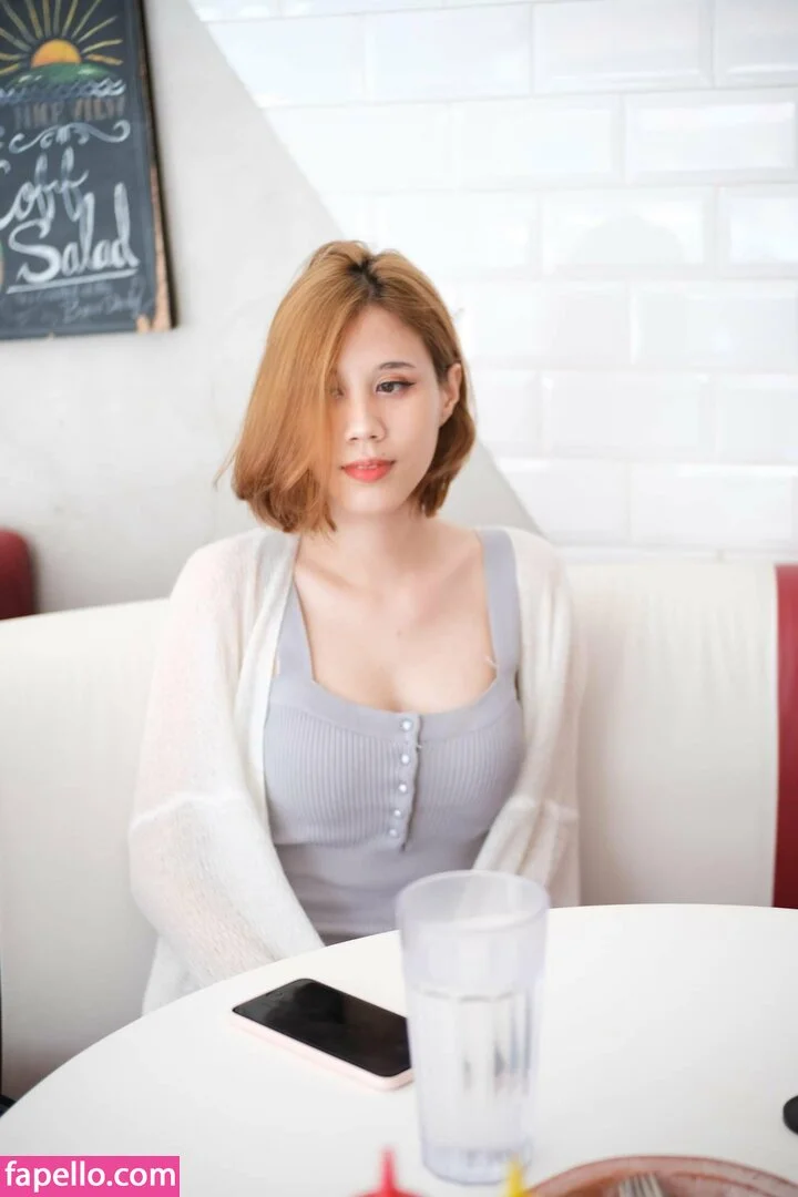 Kura Onee-san Onlyfans Photo Gallery 