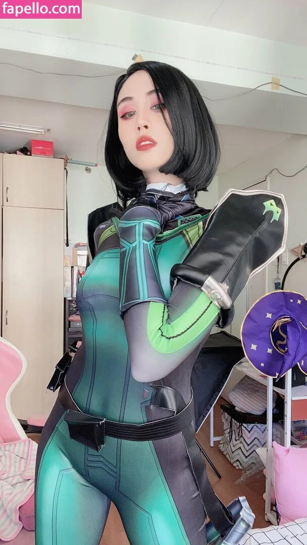 Kura Onee-san Onlyfans Photo Gallery 