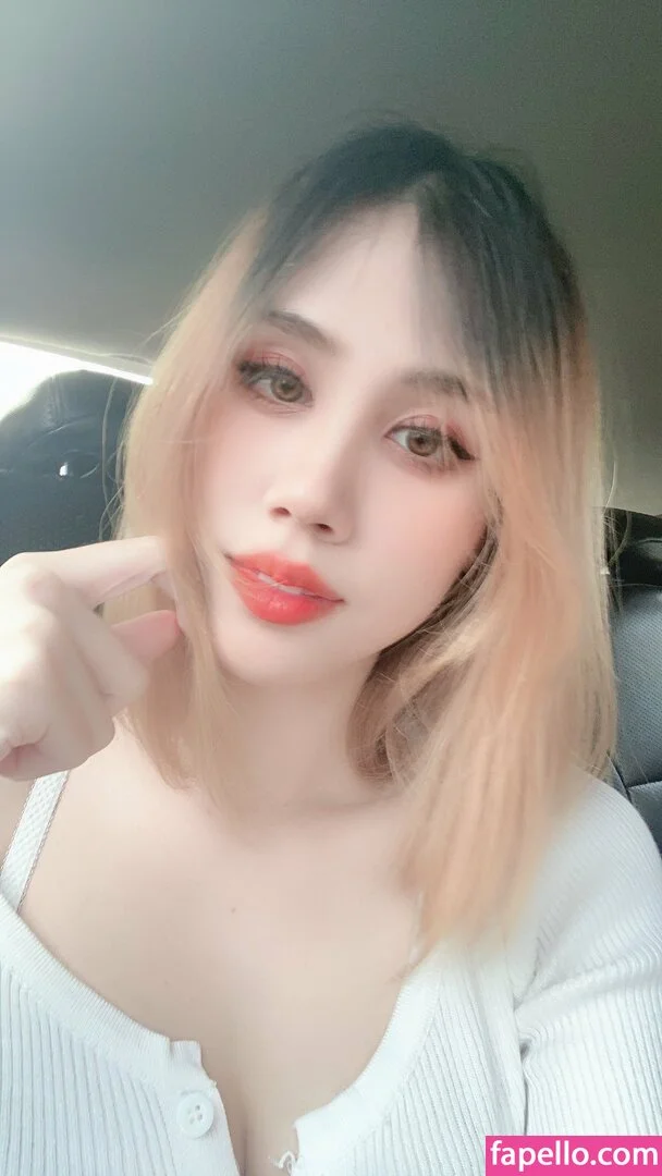 Kura Onee-san Onlyfans Photo Gallery 