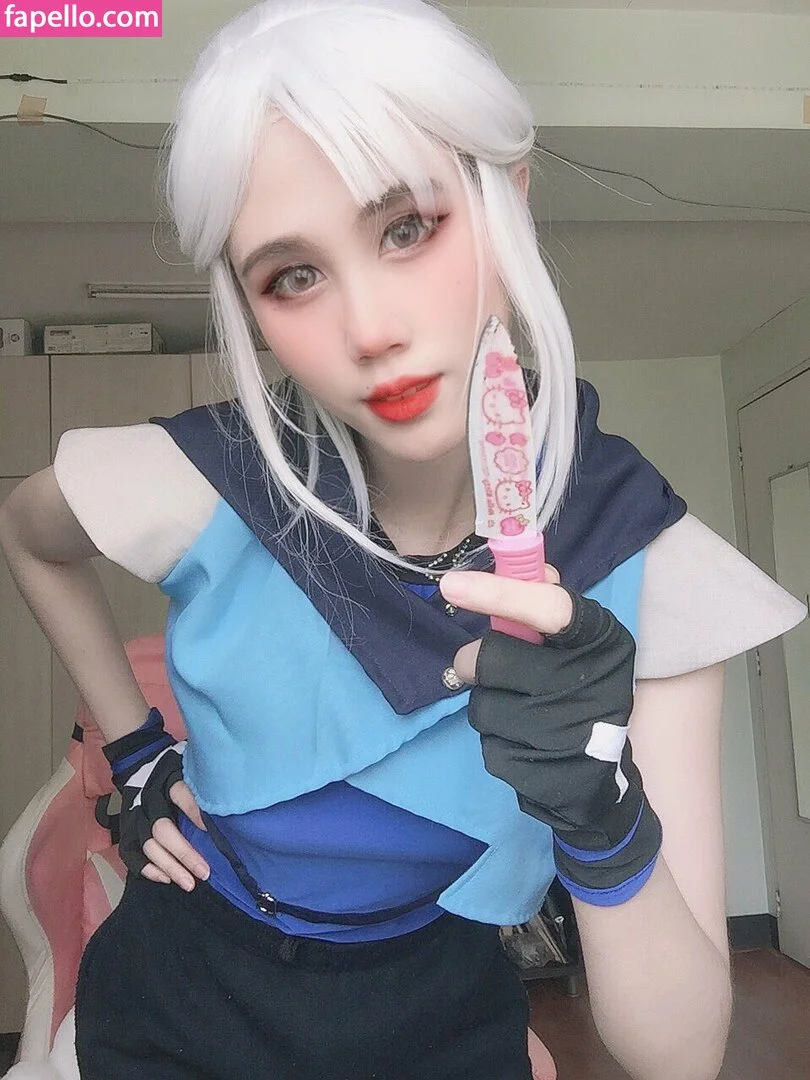 Kura Onee-san Onlyfans Photo Gallery 