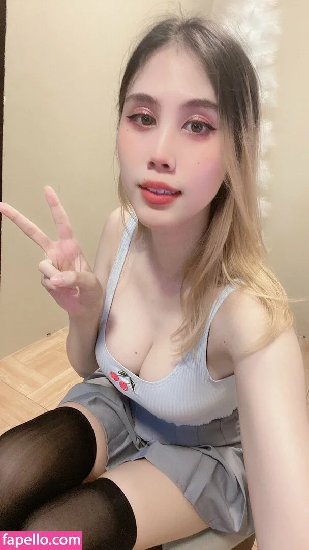 Kura Onee-san Onlyfans Photo Gallery 