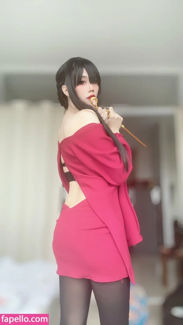 Kura Onee-san Onlyfans Photo Gallery 