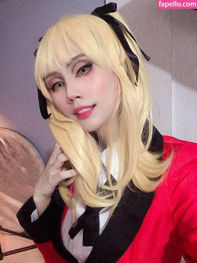 Kura Onee-san Onlyfans Photo Gallery 