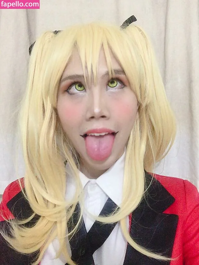 Kura Onee-san Onlyfans Photo Gallery 