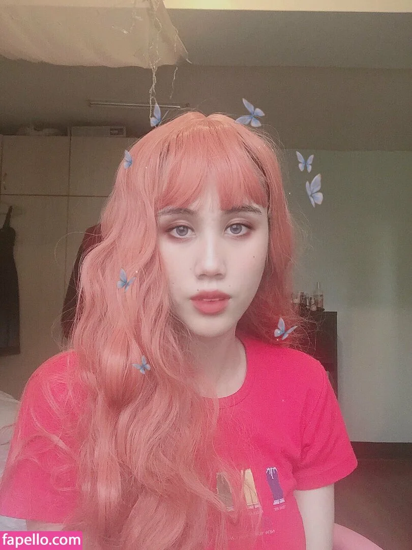 Kura Onee-san Onlyfans Photo Gallery 