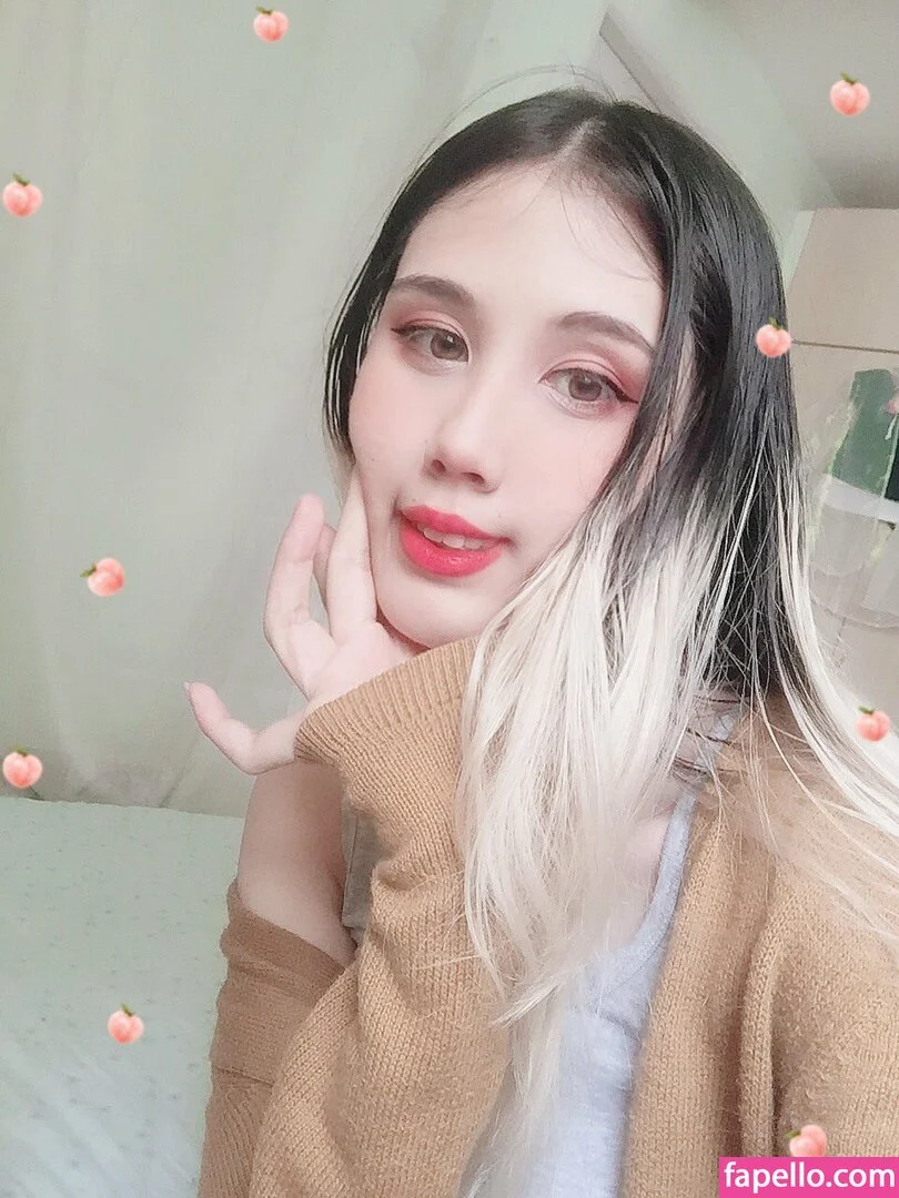 Kura Onee-san Onlyfans Photo Gallery 