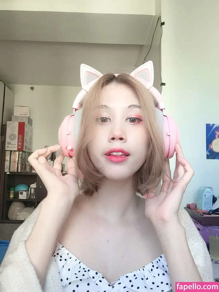 Kura Onee-san Onlyfans Photo Gallery 