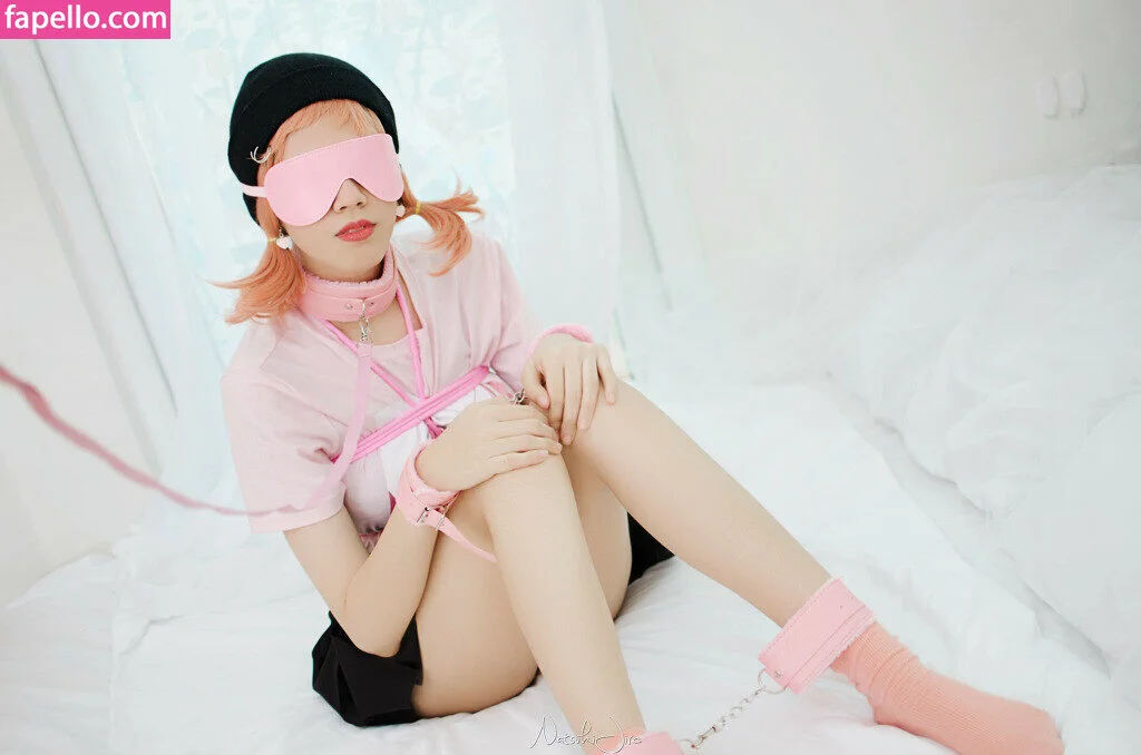 Kura Onee-san Onlyfans Photo Gallery 