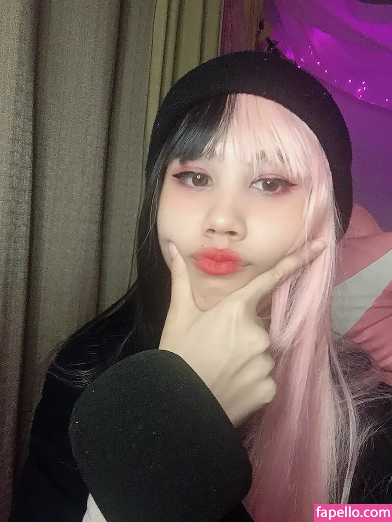 Kura Onee-san Onlyfans Photo Gallery 