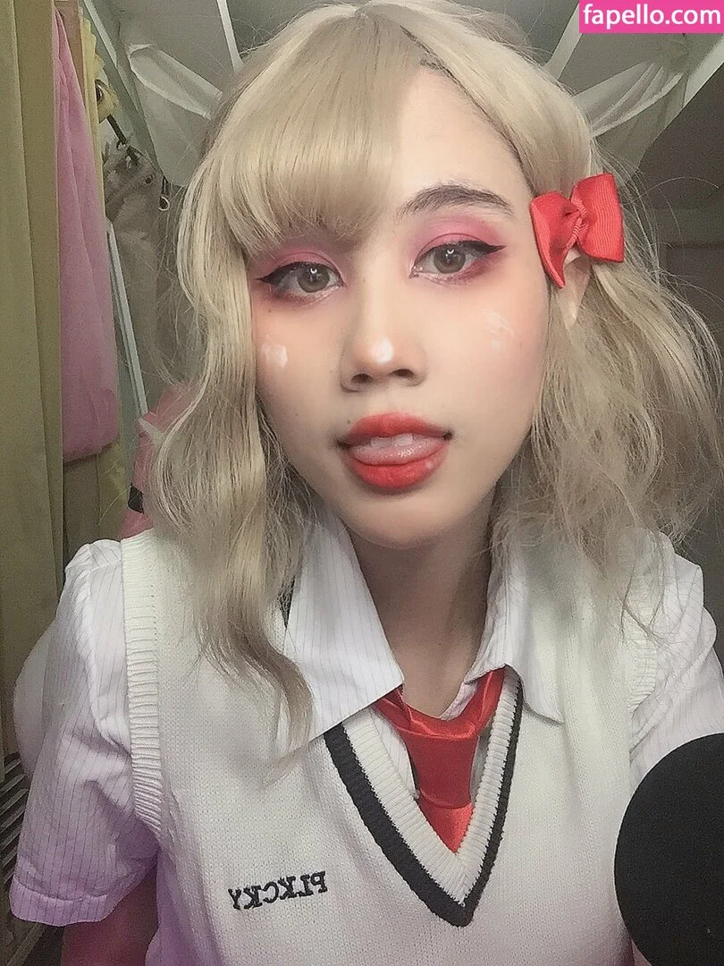 Kura Onee-san Onlyfans Photo Gallery 