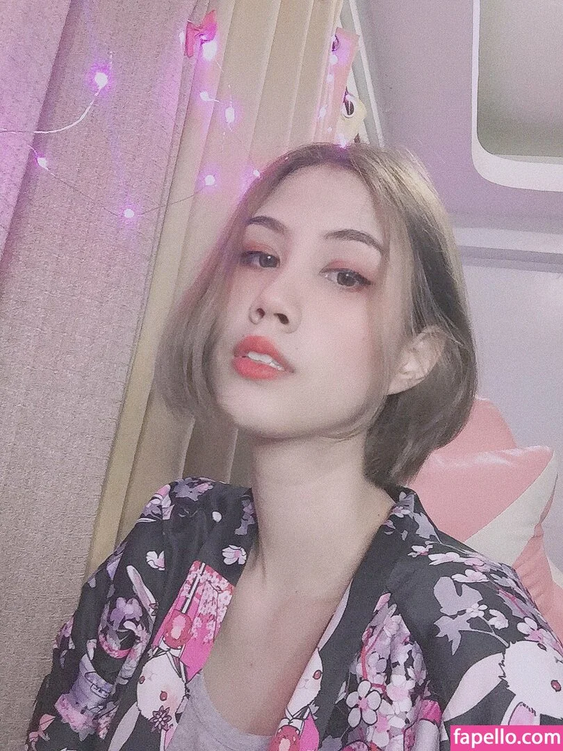 Kura Onee-san Onlyfans Photo Gallery 