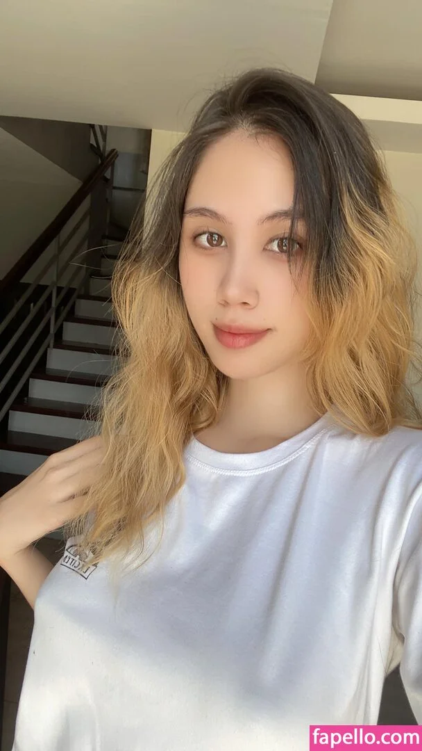 Kura Onee-san Onlyfans Photo Gallery 